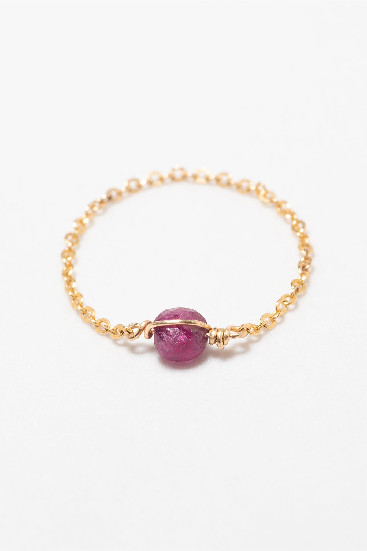 Stella chain ring - Ruby
