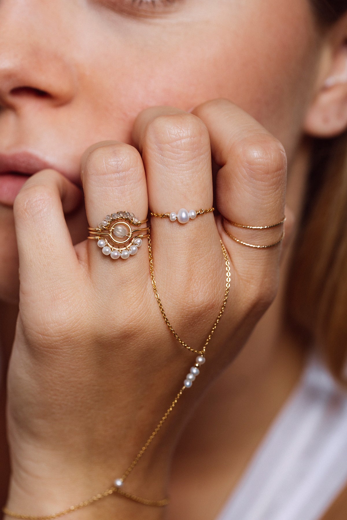 Half Moon Lace Ring - Cultured pearl