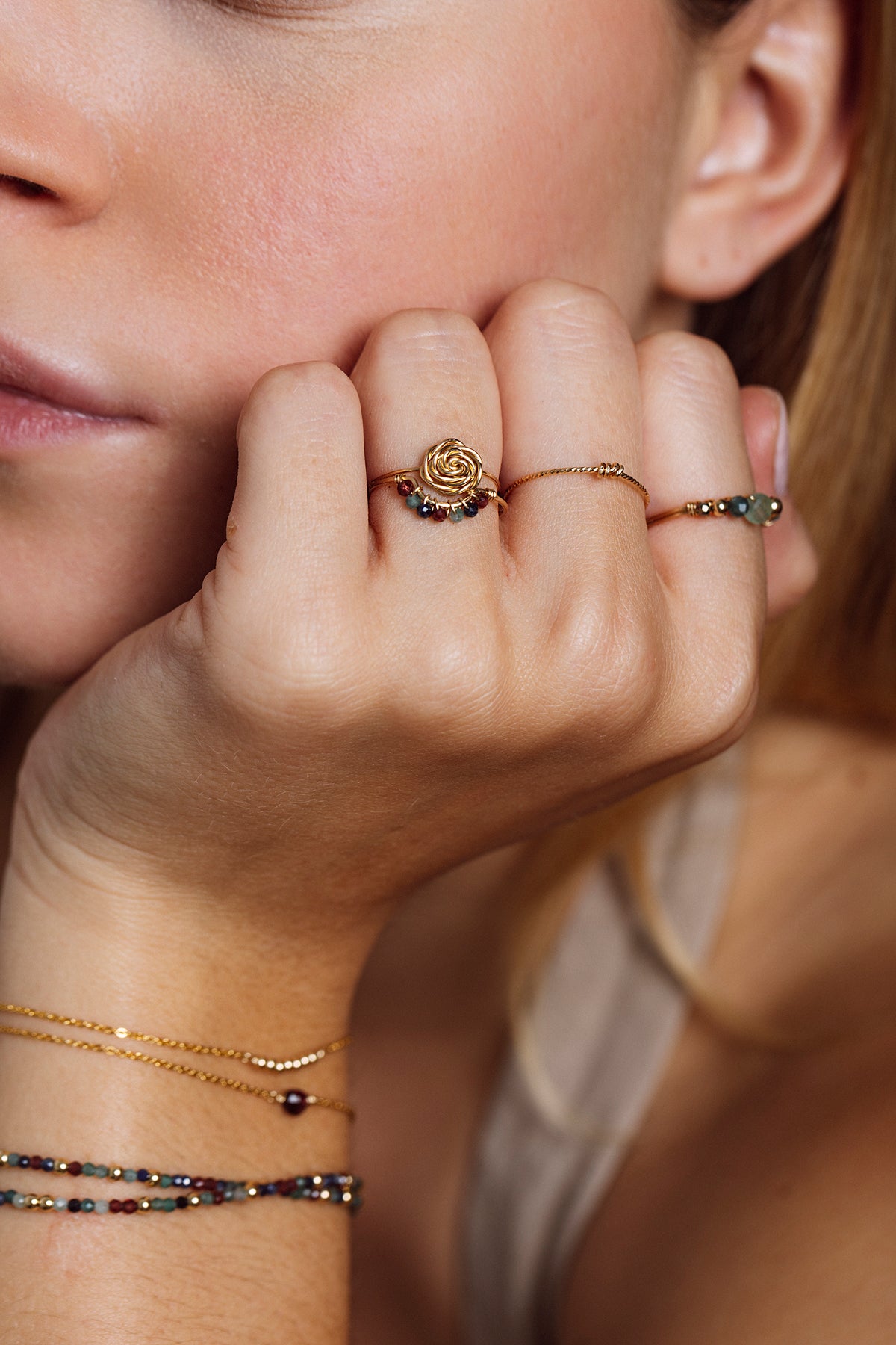 Twisted flower ring