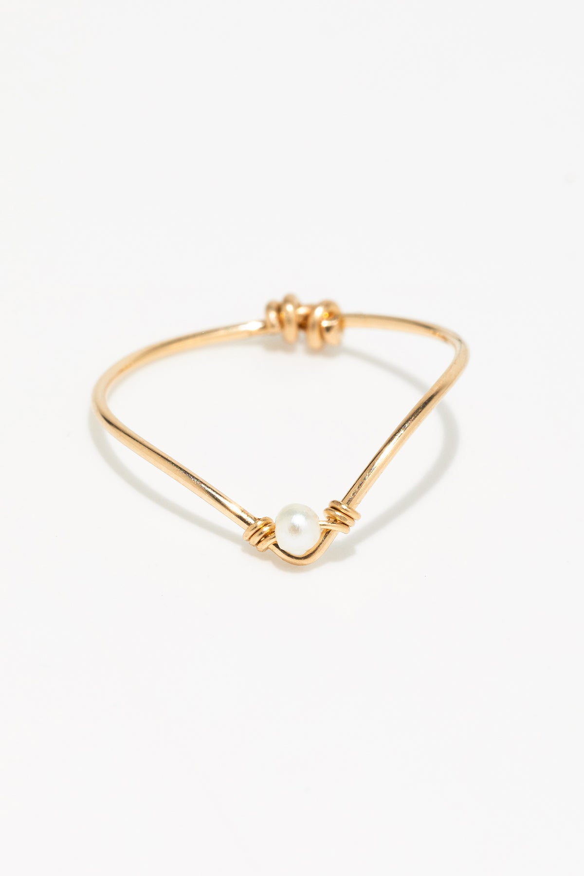Chevron Ring - Cultured Pearl