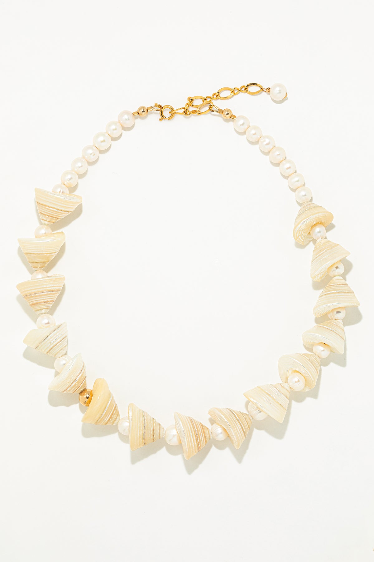 Naiad Necklace - Seashell