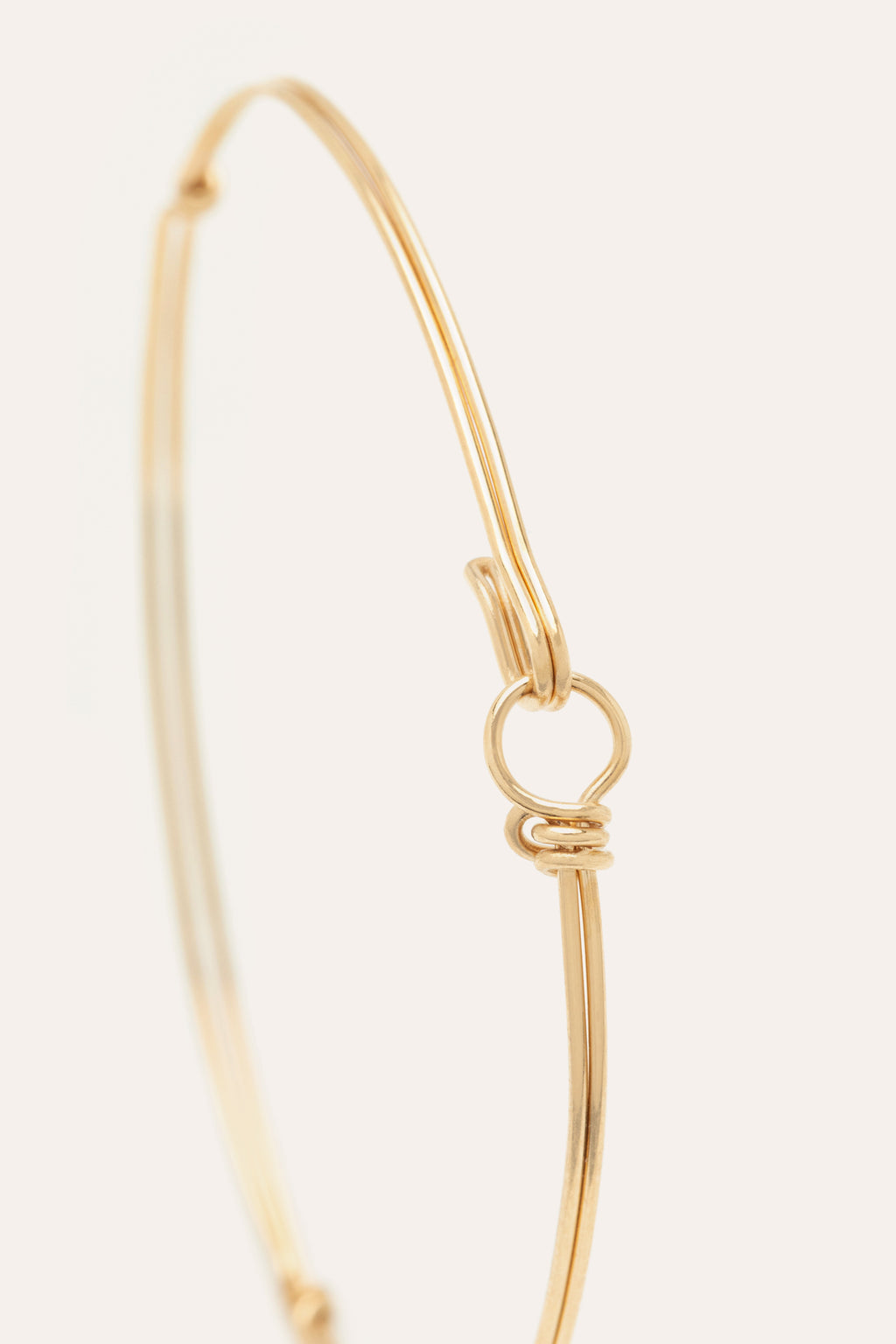Essential Bangle - 750‰ Gold