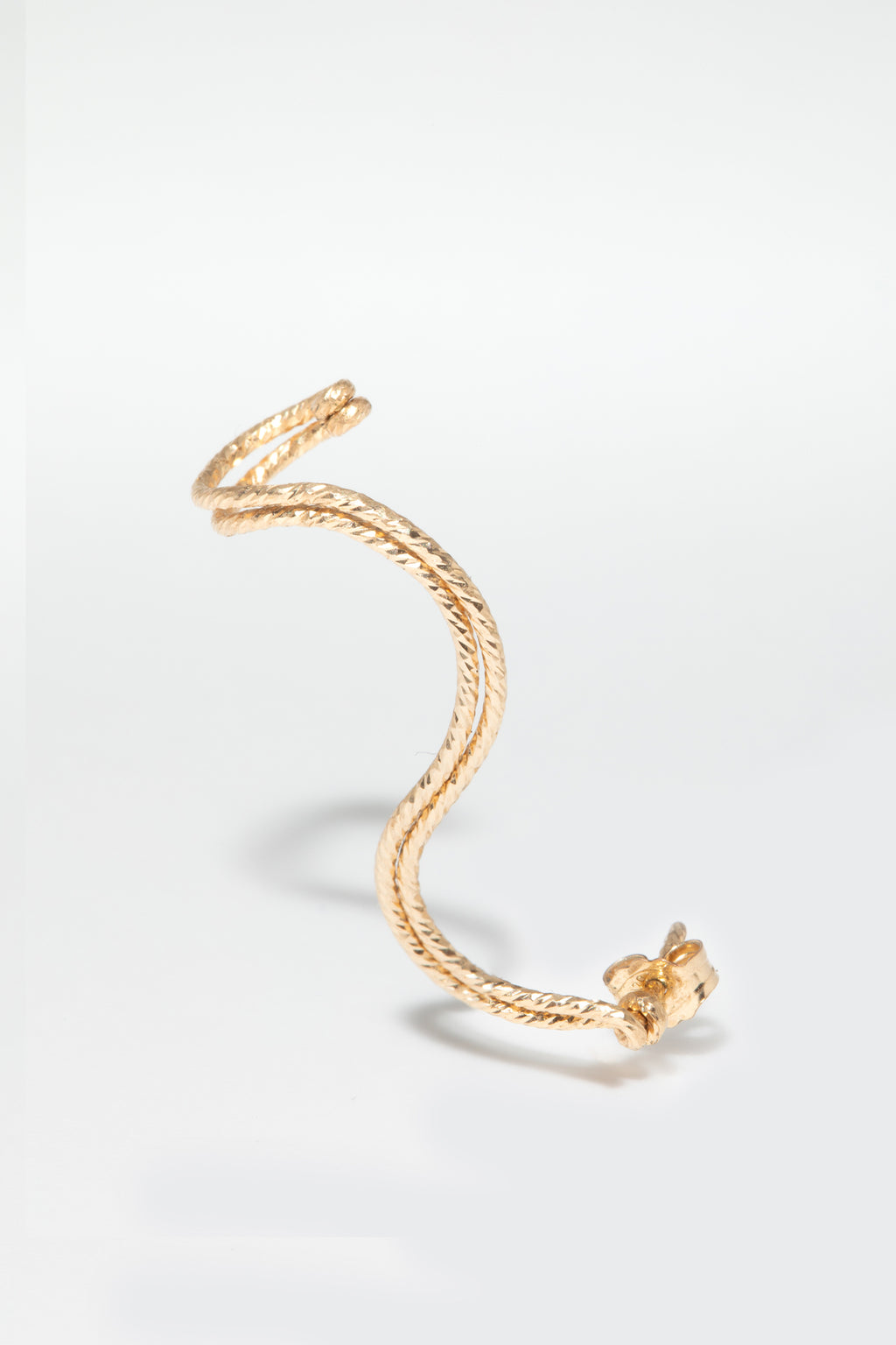 Double gleam ear cuff