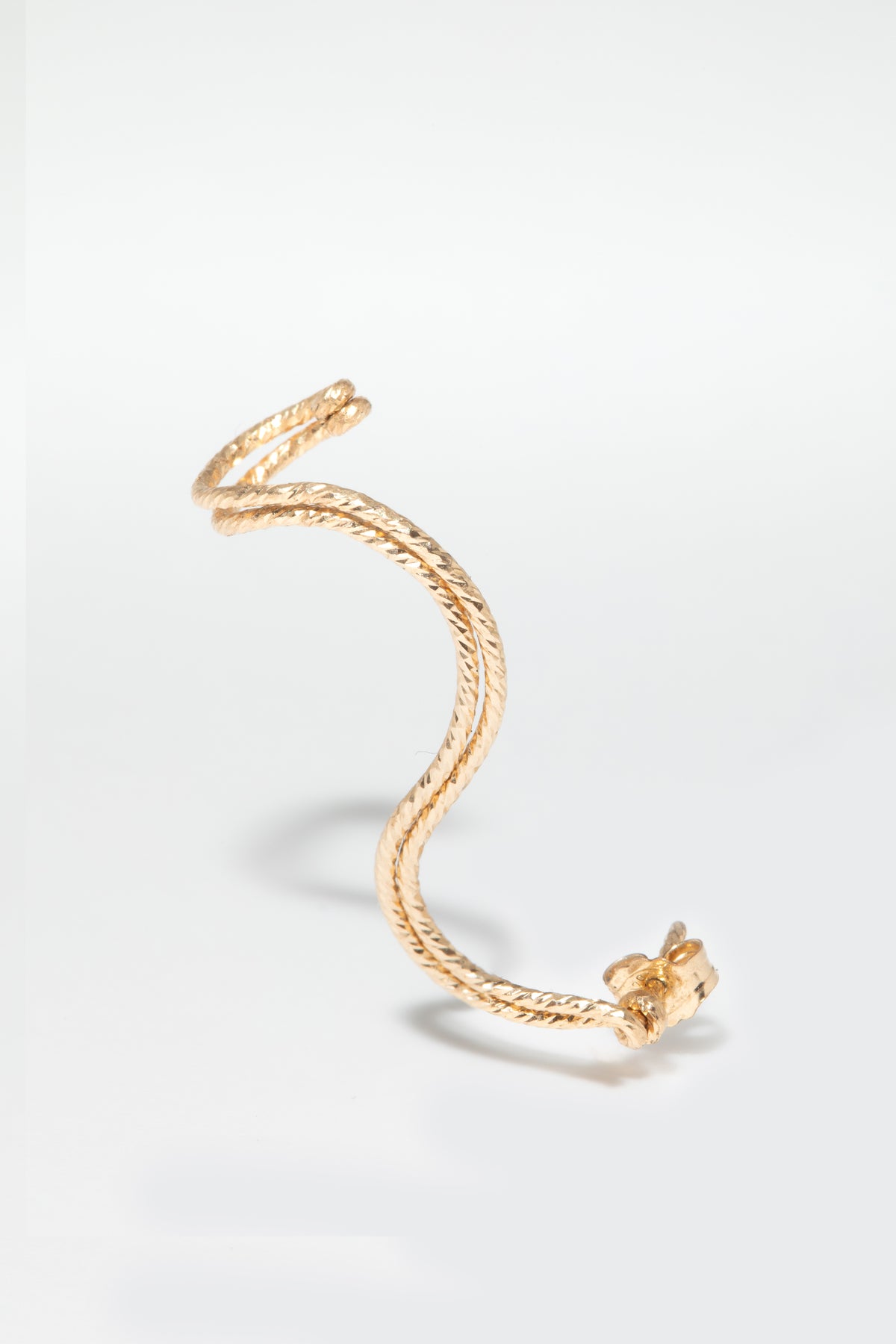 Double gleam ear cuff