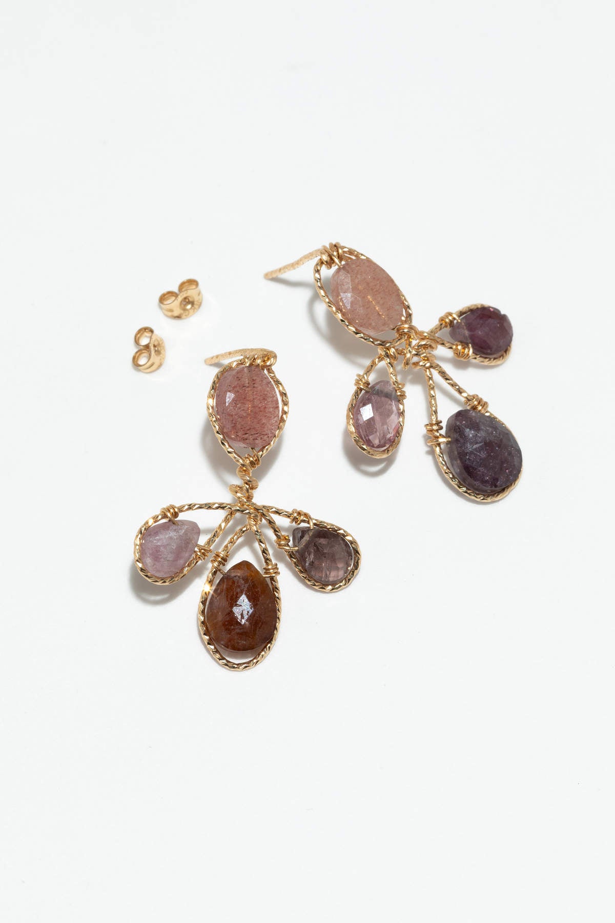 Rosalia Flea - Spinel