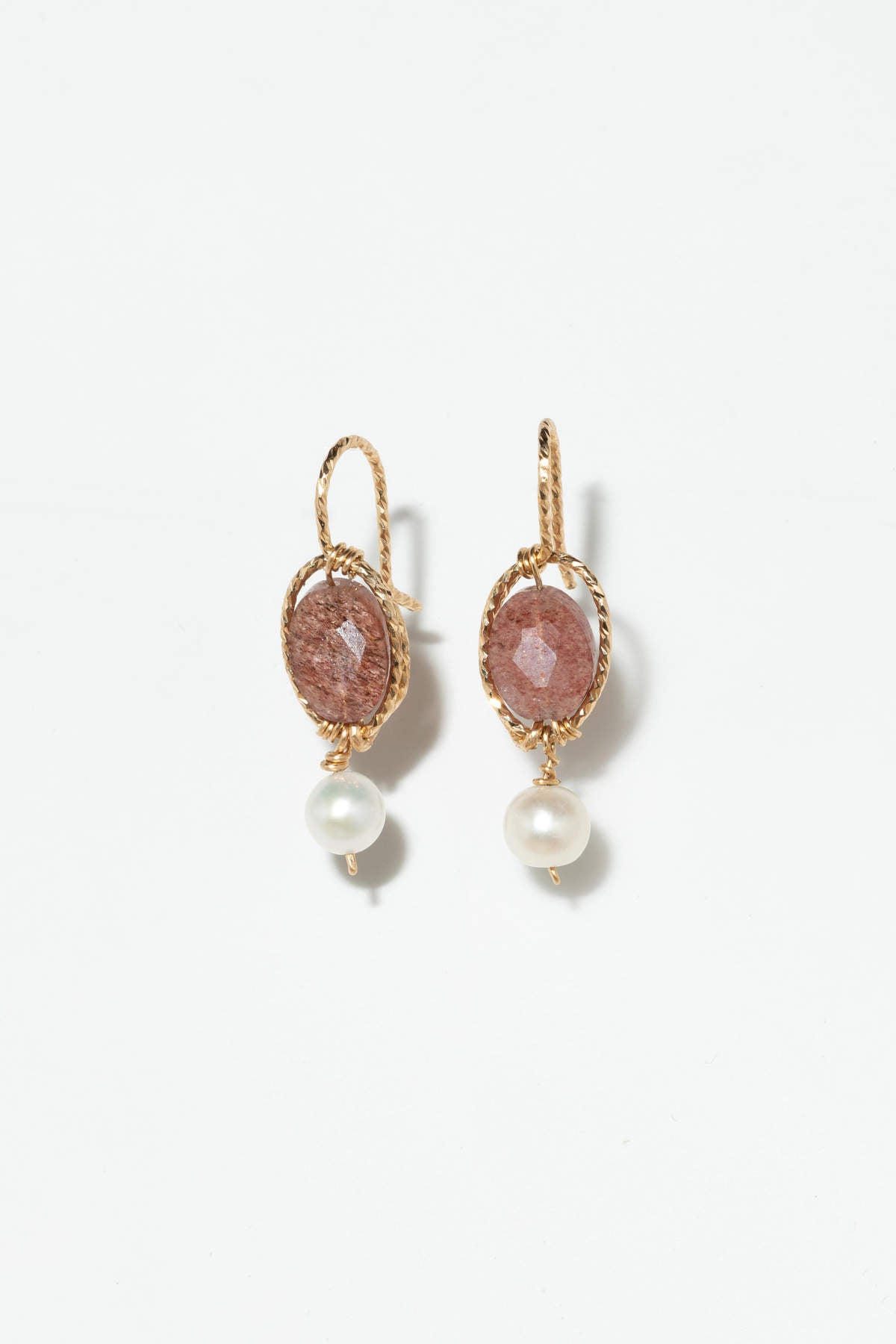 Victoire Earrings - Pink Strawberry Quartz
