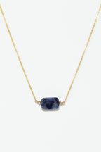 Collier Louise à plat, sodalite rectangulaire de 8 x 12 mm sur chaîne fine