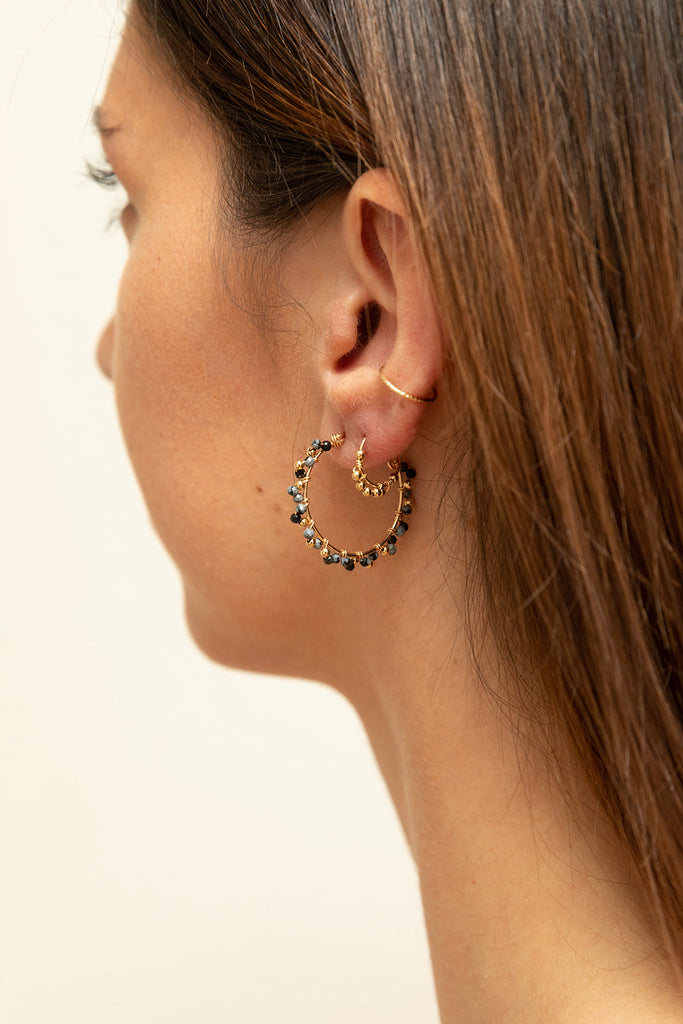 Mini lace hoop earrings
