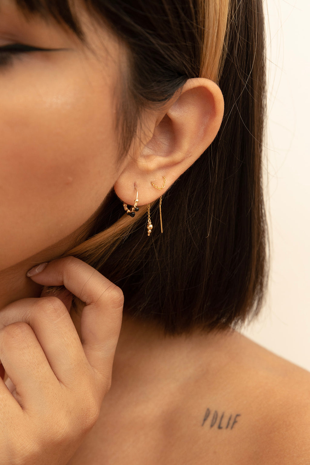 Stella multi-position ear cuff