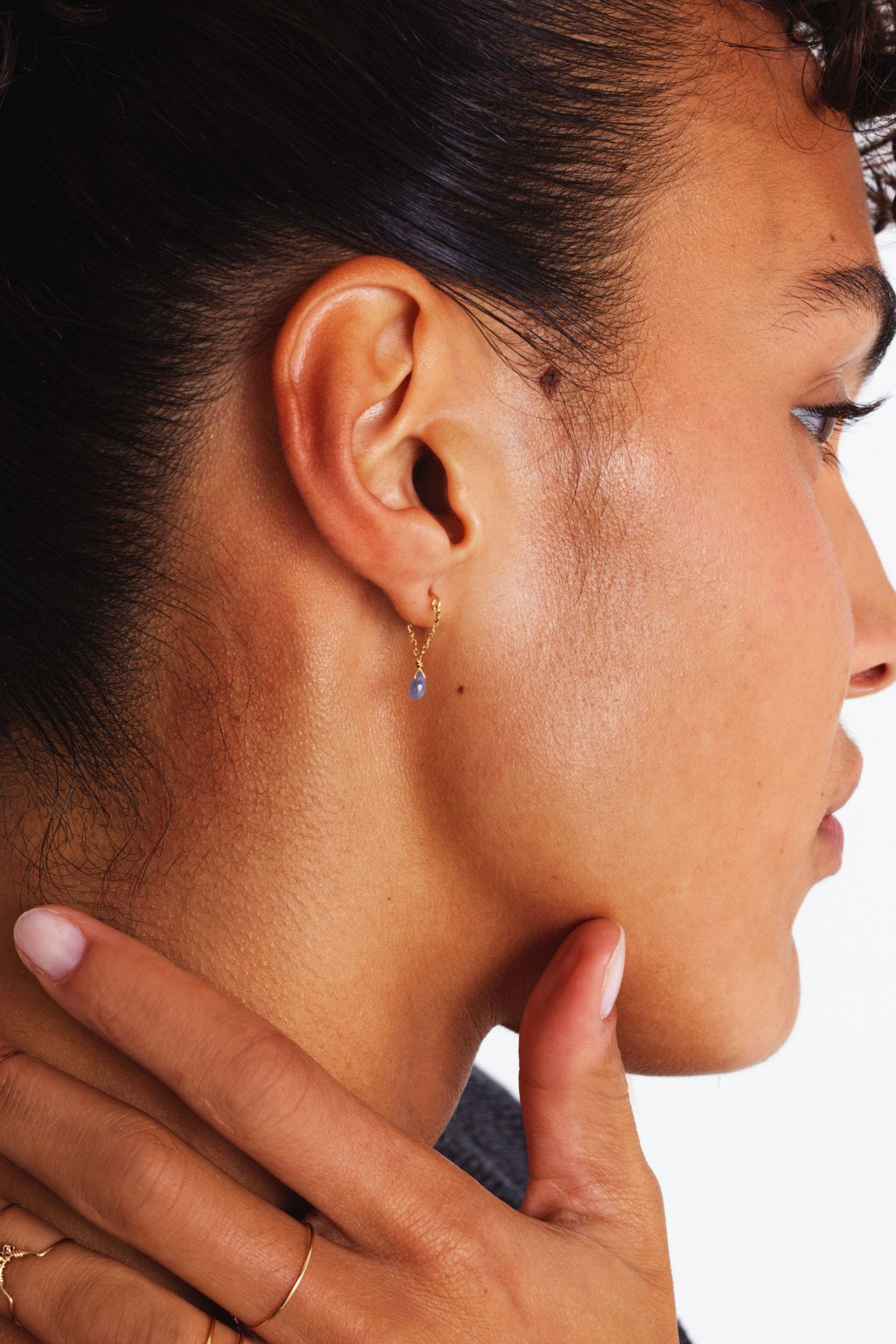 Mia Earring – 750‰ Gold – Light Green Sapphire