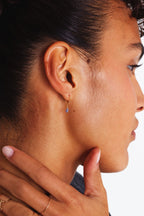Mia Earring – 750‰ Gold – Dark Pink Sapphire
