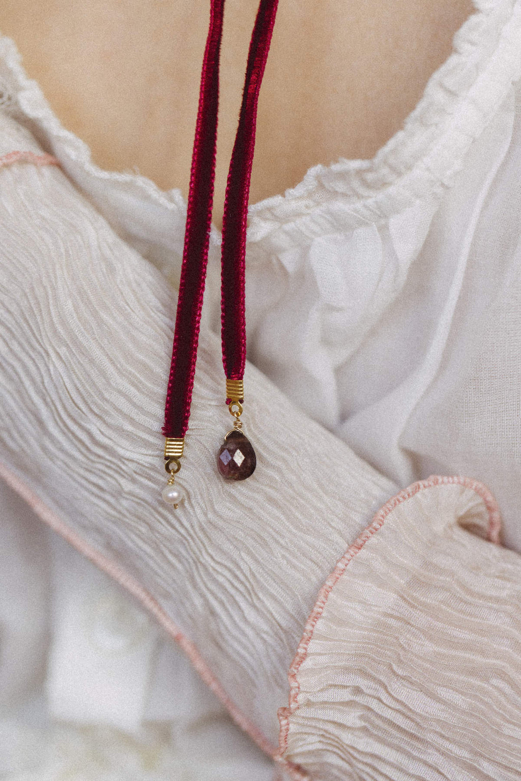 Antoinette Necklace - Bordeaux