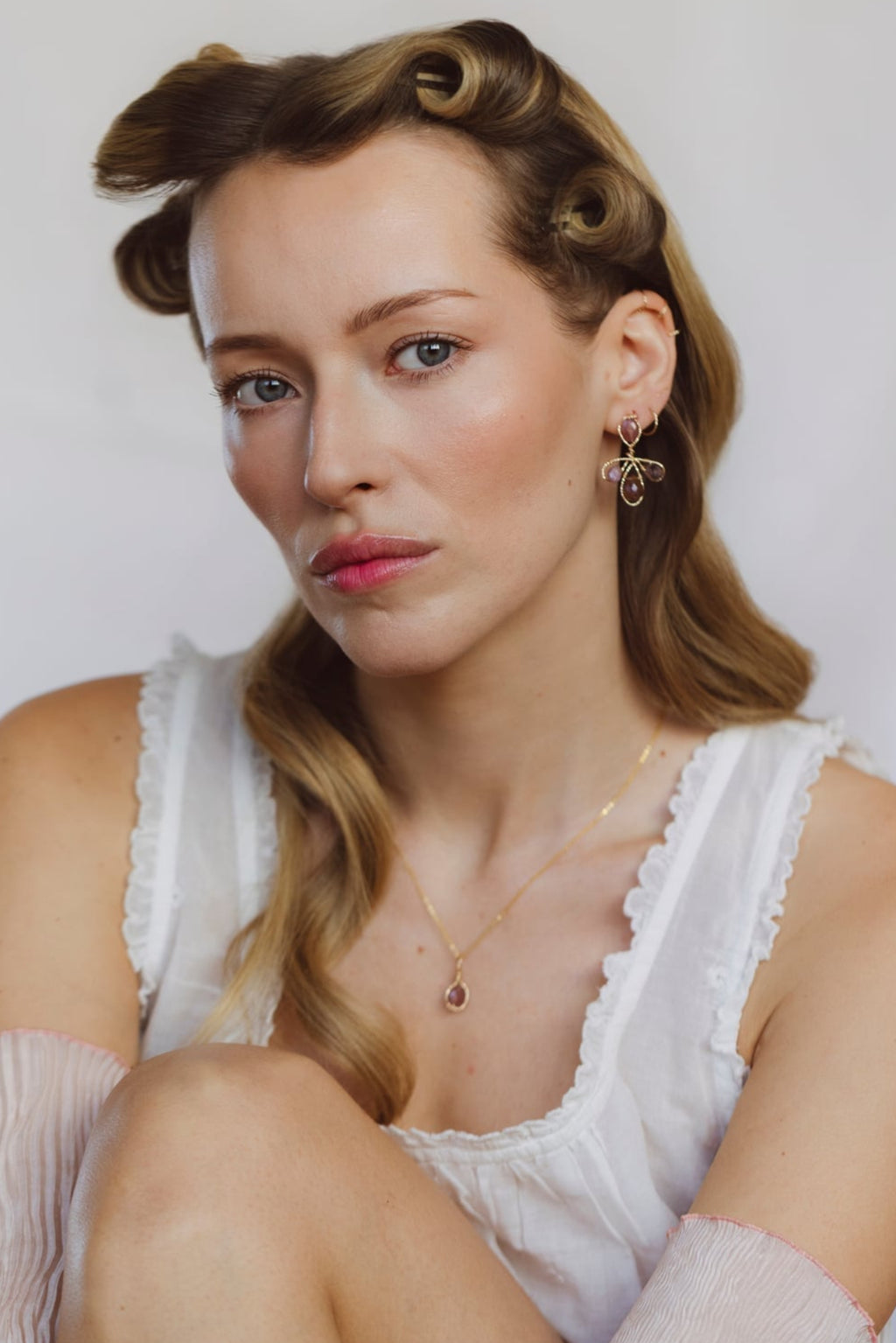 Antoinette Necklace - Bordeaux