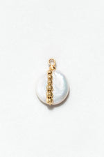 Small Cauri pendant - Cultured pearl