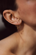 Mia Earring – 750‰ Gold – Dark Pink Sapphire