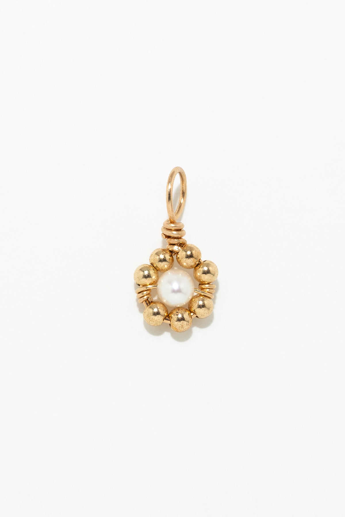 Daisy Pendant - Cultured Pearl
