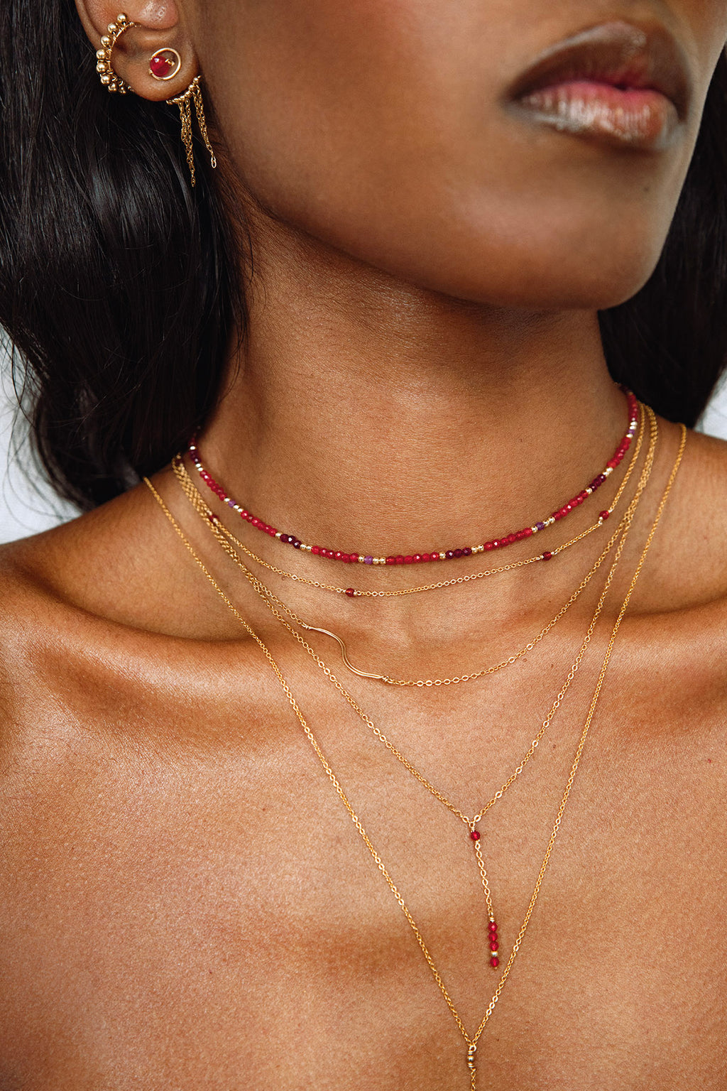 Théa long necklace
