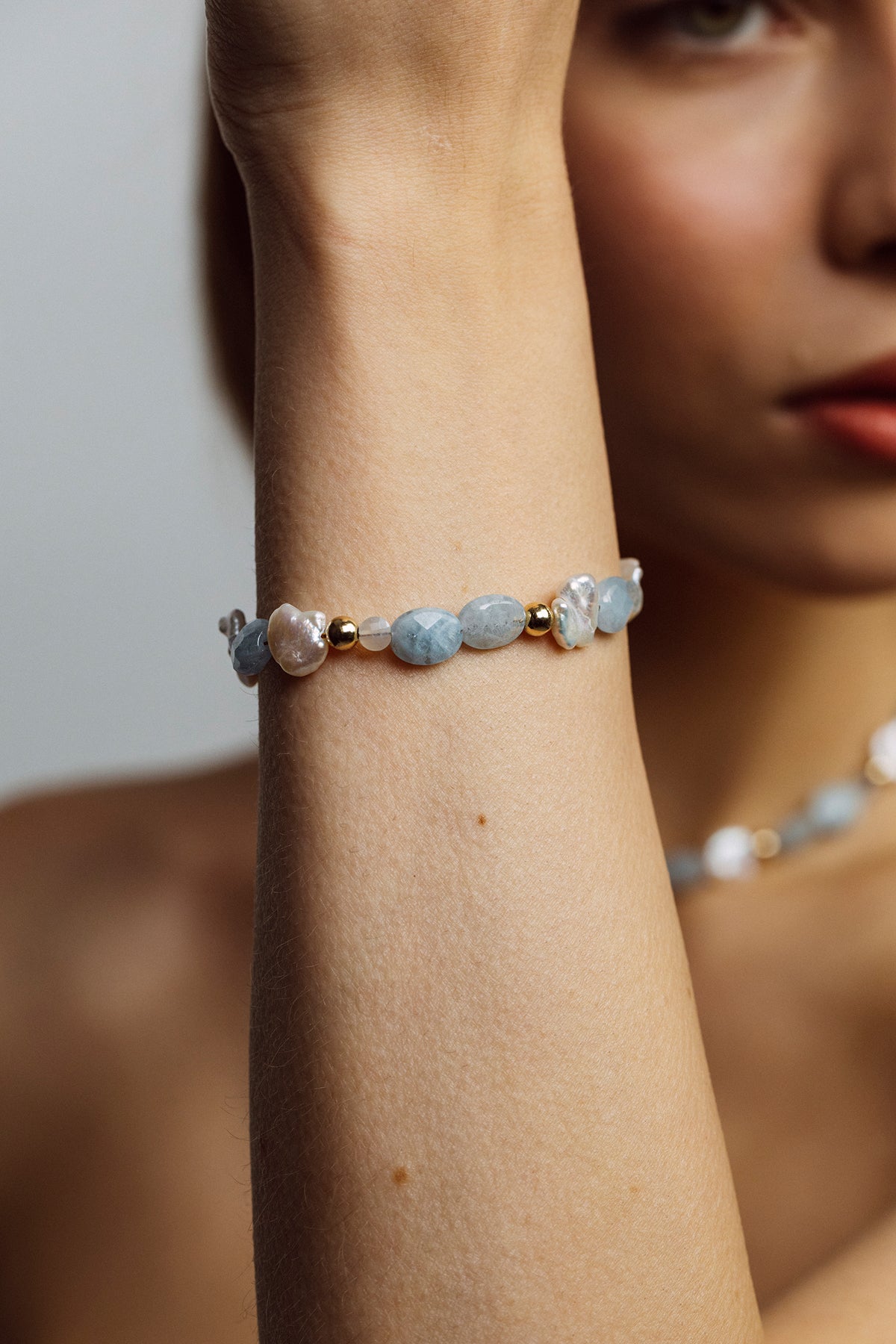 Cowrie Bracelet - Aquamarine
