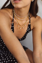 Embracing necklace - Cultured pearls