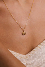 Small Rosa Pendant - Gold