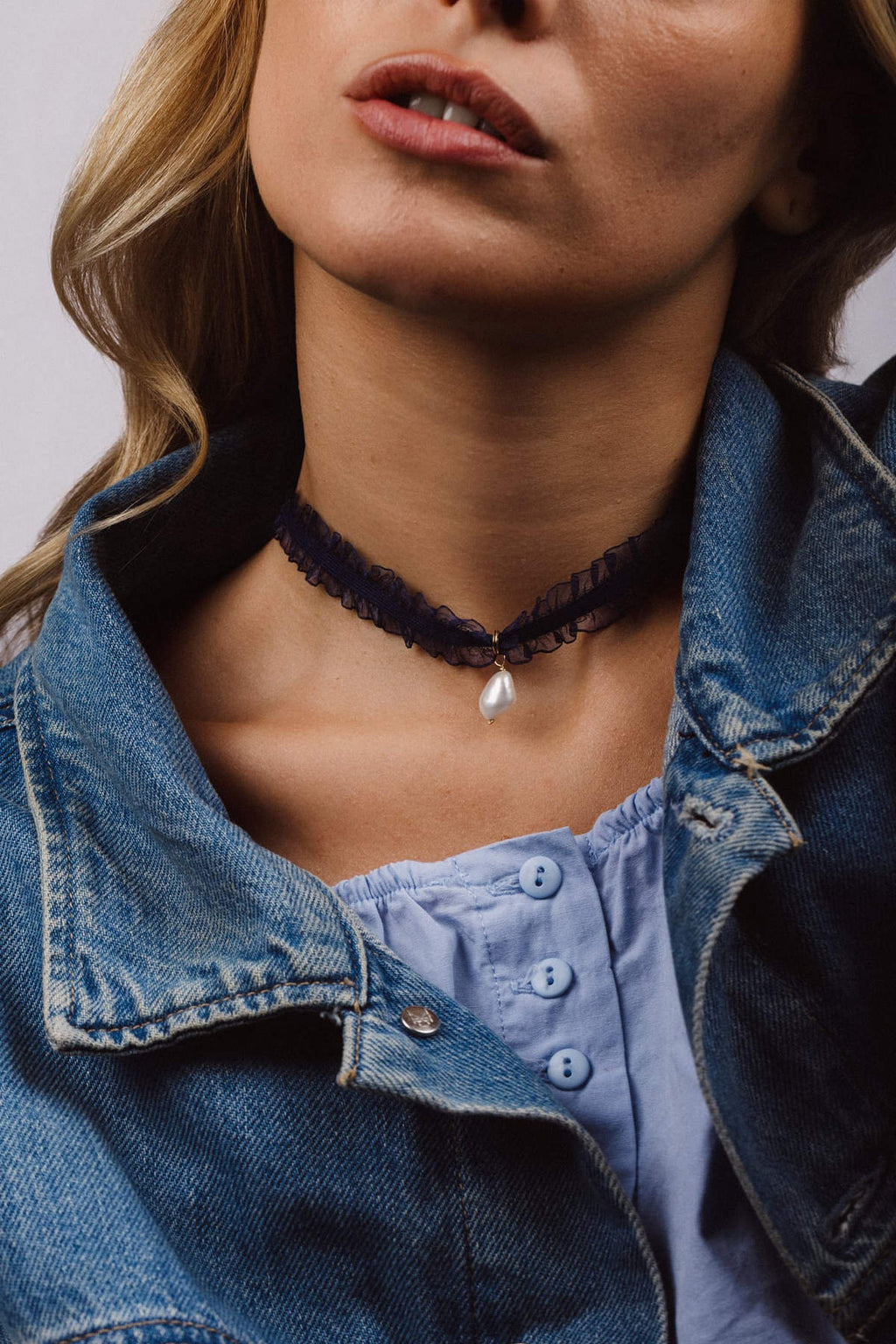 Madeleine Necklace - Dark Blue