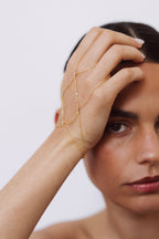 Mitaine hand jewelry
