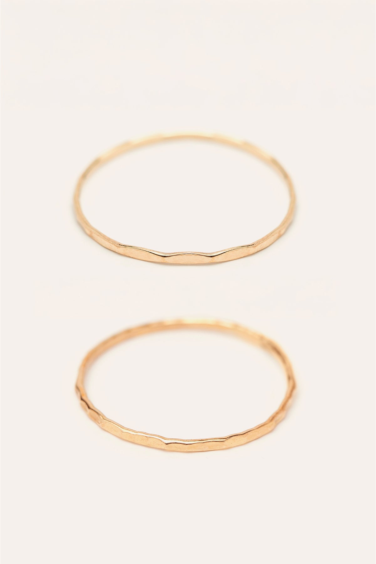 Hammered ring box - 750‰ gold