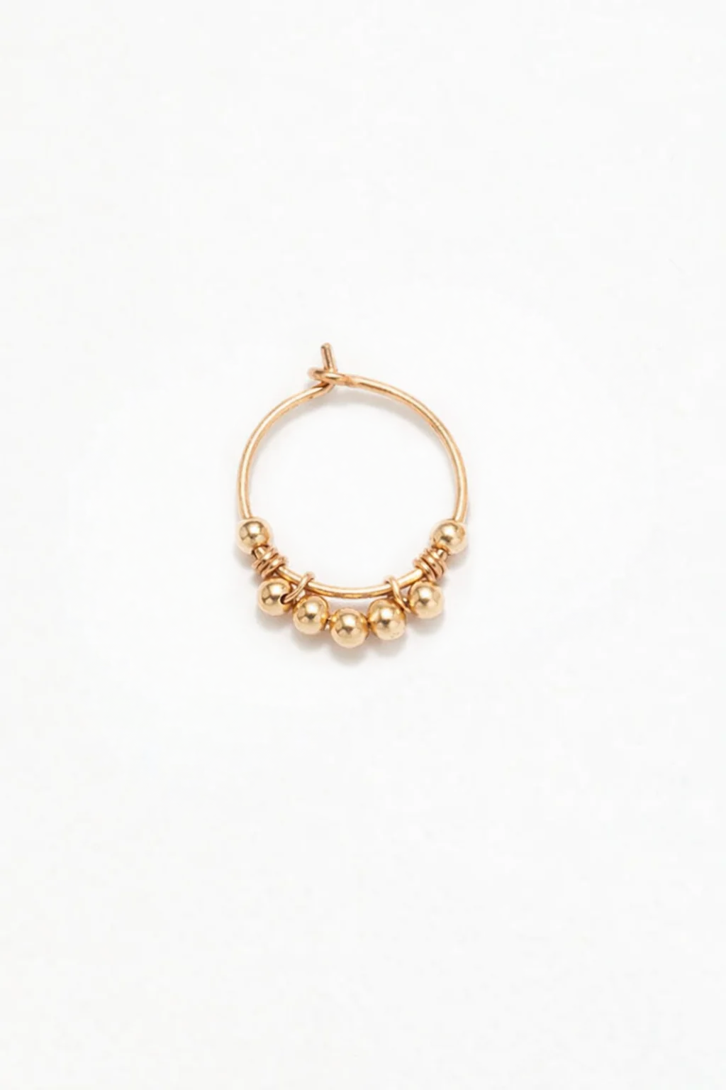 Mini lace hoop earrings