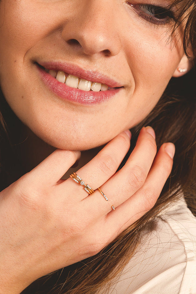 Gold and diamond solitaire ring